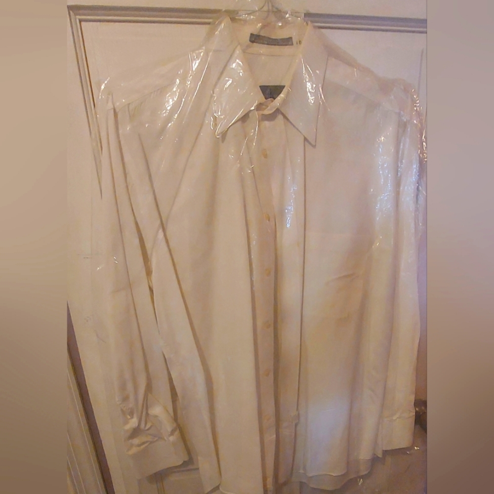 Calvin Klein long sleeve shirt excellent condition,  16/34-35